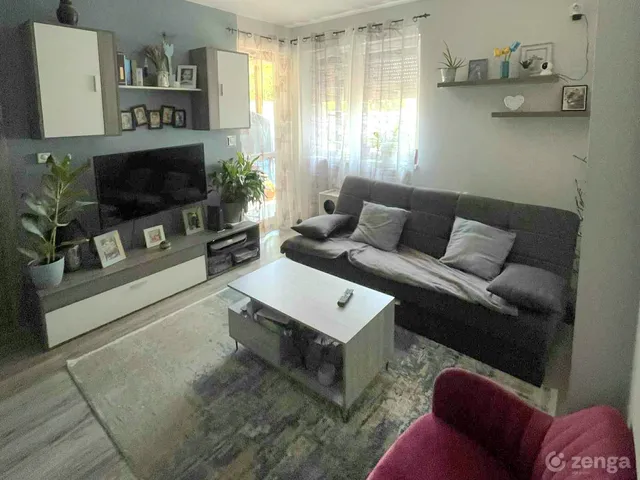Eladó lakás Pécs, Diós 62 nm