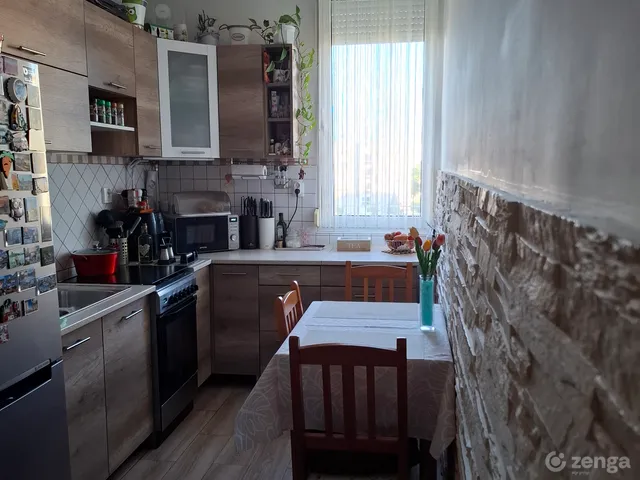Eladó lakás Kőszeg, Lakótelep 48 nm