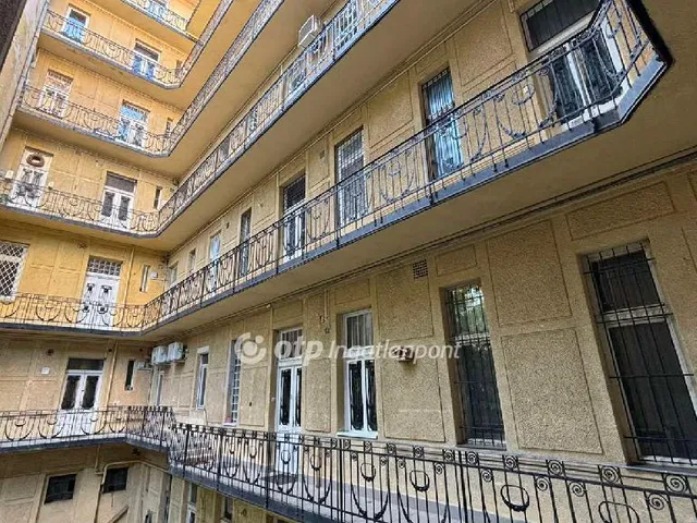 Eladó lakás Budapest I. kerület 108 nm