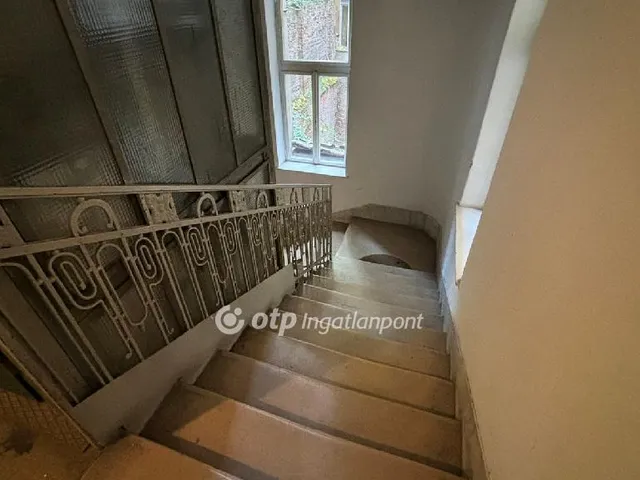 Eladó lakás Budapest I. kerület 108 nm