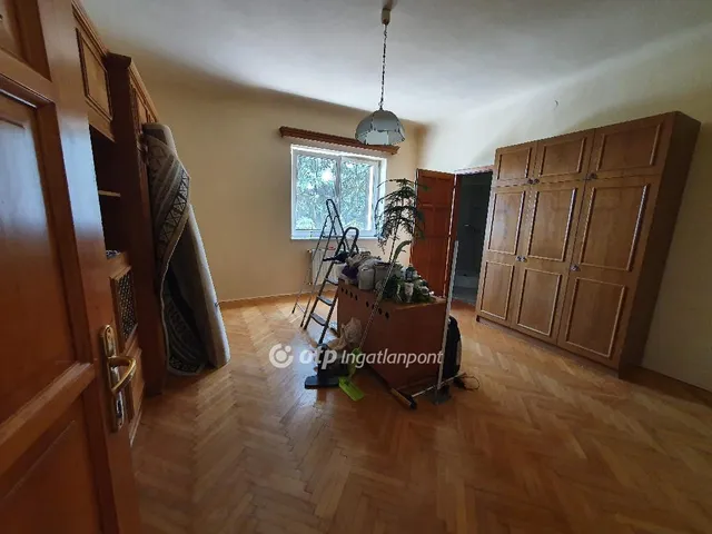 Eladó ház Budapest III. kerület 159 nm