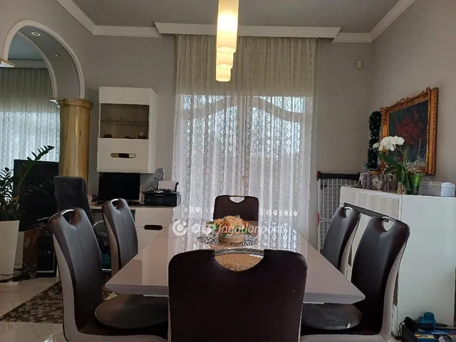 Eladó ház Budapest XVI. kerület 460 nm