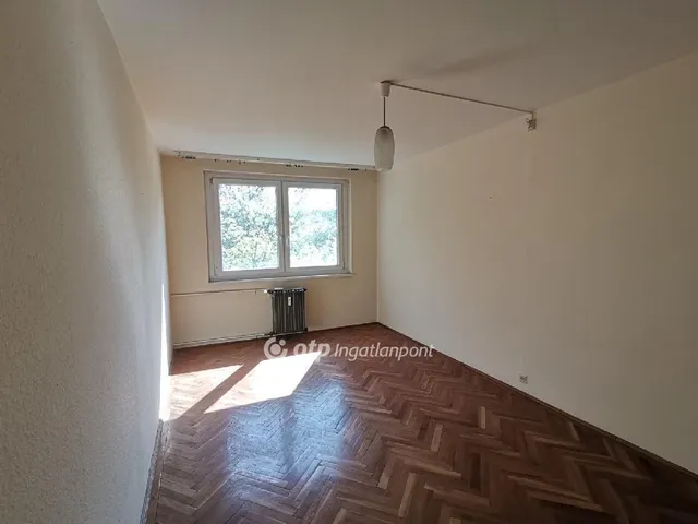 Eladó lakás Budapest III. kerület 50 nm
