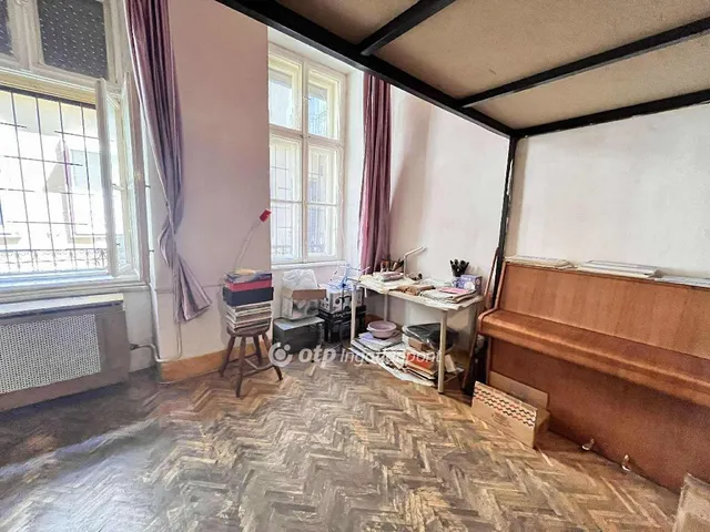 Eladó lakás Budapest VI. kerület 46 nm