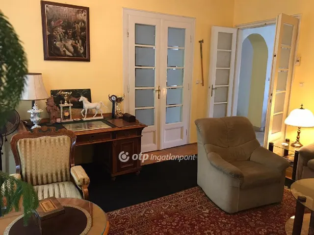 Eladó ház Tata 266 nm
