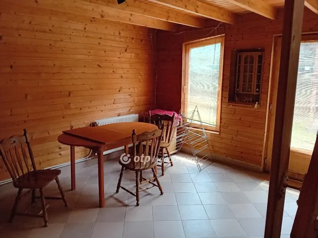 Eladó ház Budapest XXII. kerület, Nagytétény-Dunatelep 242 nm