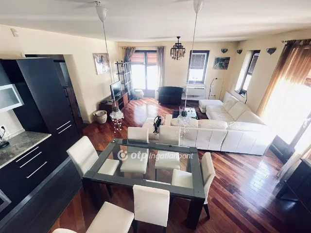 Eladó lakás Budapest VI. kerület 83 nm