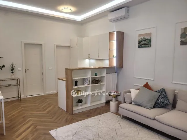 Eladó lakás Budapest V. kerület 55 nm