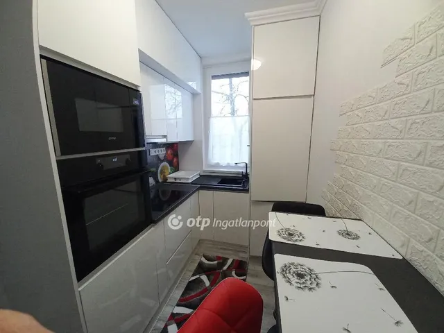 Eladó lakás Budapest IX. kerület, József Attila lakótelep 51 nm