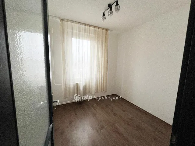 Eladó lakás Budapest III. kerület, Békásmegyer 56 nm