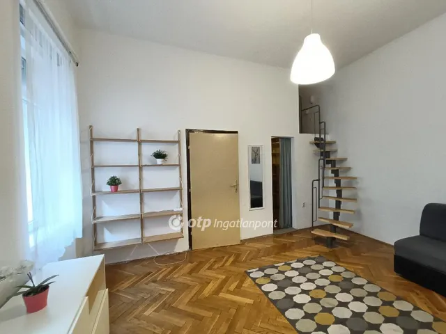 Eladó lakás Budapest VI. kerület 55 nm