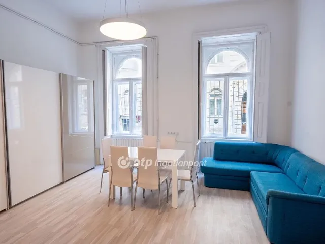 Eladó lakás Budapest VI. kerület 47 nm