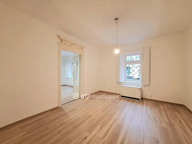 Eladó lakás Budapest VIII. kerület, II. János Pál pápa tér 61 nm