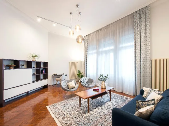 Eladó lakás Budapest V. kerület 86 nm