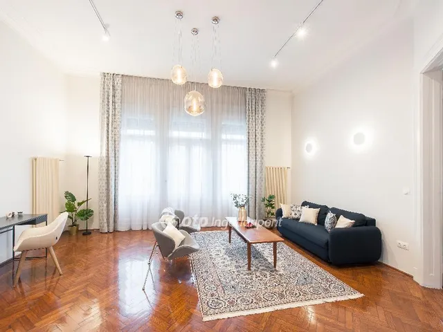 Eladó lakás Budapest V. kerület 86 nm