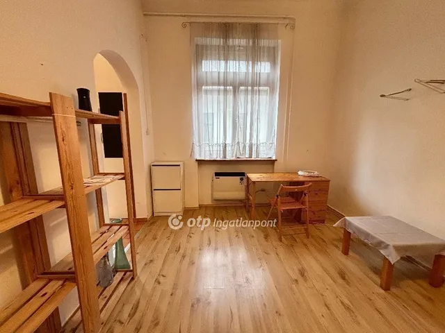 Eladó lakás Budapest VII. kerület, Külső-Erzsébetváros 27 nm