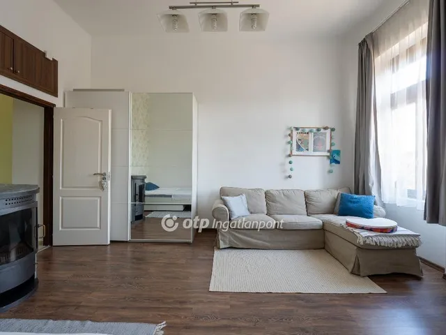 Eladó lakás Budapest XIII. kerület, Lőportárdűlő 33 nm