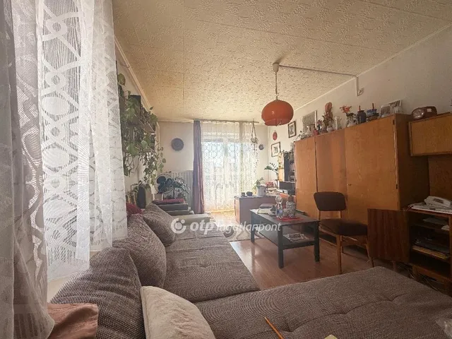 Eladó lakás Budapest III. kerület 57 nm