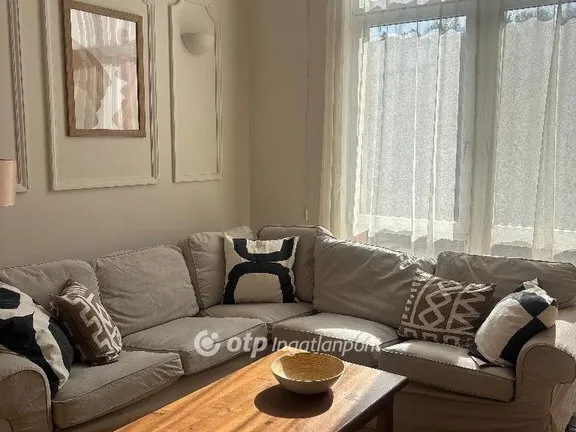 Kiadó lakás Budapest II. kerület, Hárshegy 137 nm