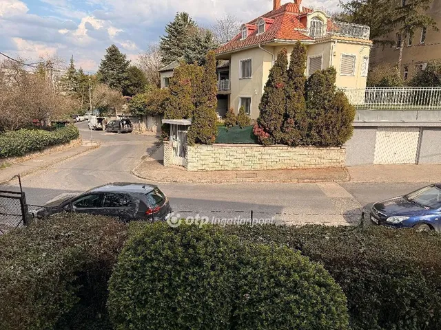 Eladó lakás Budapest I. kerület 38 nm