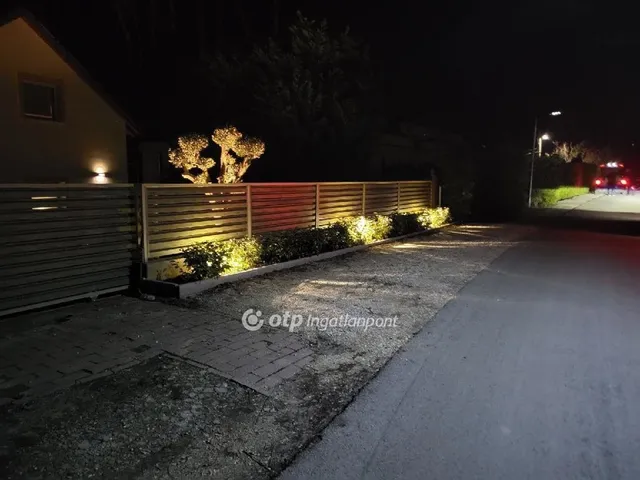 Eladó ház Telki 235 nm