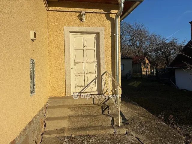 Eladó ház Budajenő 83 nm