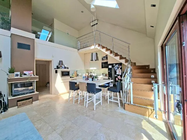 Eladó ház Budapest XX. kerület 165 nm