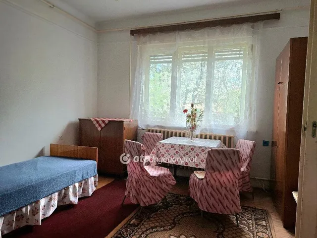 Eladó ház Budapest XVI. kerület 80 nm