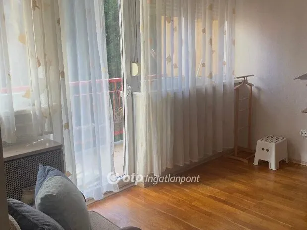 Eladó lakás Budapest XVI. kerület 56 nm