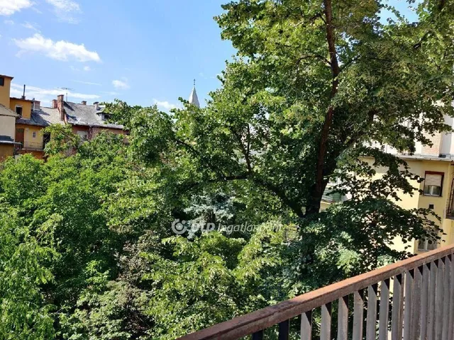 Eladó lakás Budapest XI. kerület 66 nm