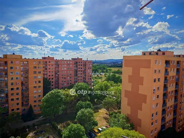 Eladó lakás Budapest X. kerület, Újhegy 50 nm