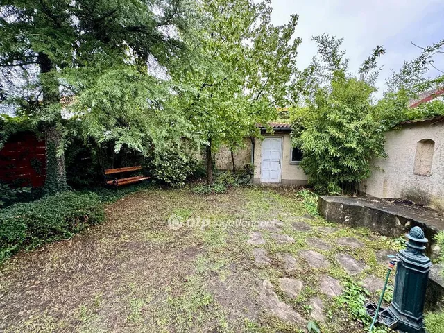 Eladó ház Budapest XIX. kerület, Kertváros 140 nm