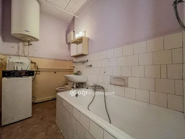 Eladó lakás Budapest XVI. kerület, Sashalom 34 nm