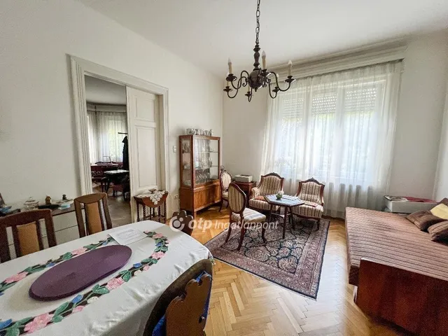 Eladó lakás Budapest I. kerület 112 nm
