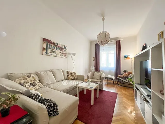 Eladó lakás Budapest III. kerület 96 nm