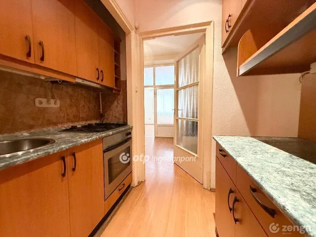 Eladó lakás Budapest II. kerület, Országút 40 nm
