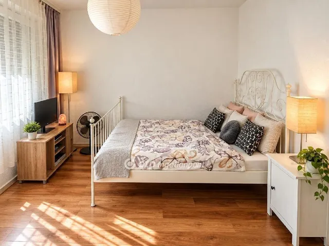 Eladó lakás Budapest XXI. kerület 53 nm