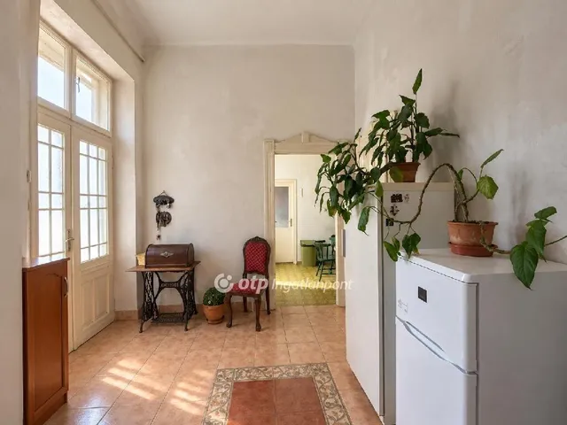 Eladó lakás Budapest VI. kerület 124 nm