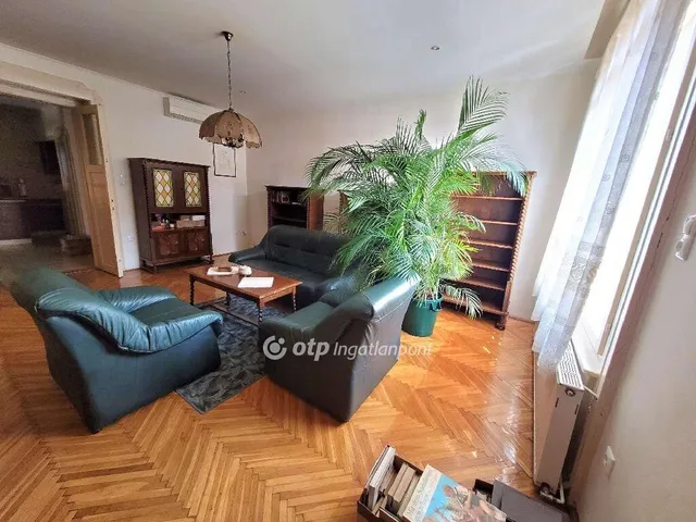 Eladó lakás Budapest VIII. kerület 149 nm