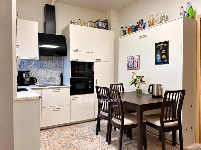 Eladó lakás Budapest VIII. kerület, Palotanegyed 36 nm