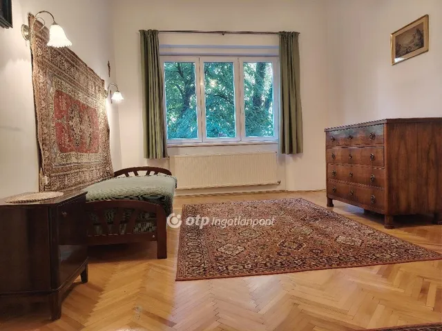 Eladó lakás Budapest I. kerület 75 nm