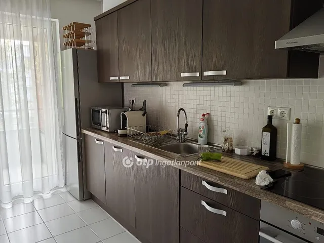 Eladó lakás Budapest XI. kerület 74 nm