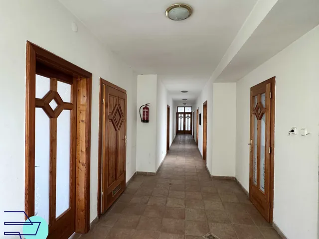 Eladó ház Budapest XVI. kerület 230 nm