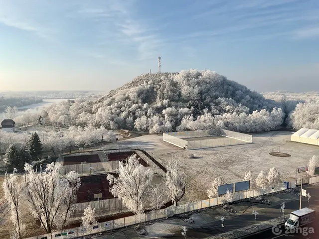 Eladó lakás Kecskemét, Széchenyiváros 57 nm