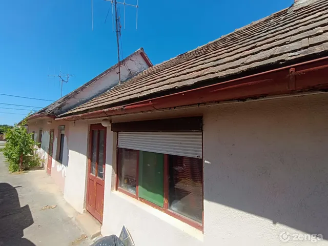 Eladó ház Beremend, Petőfi Sándor utca 15. 138 nm