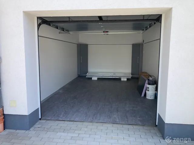 Eladó garázs Nyíregyháza, Örökösföld, Mirabella 3. 22 nm