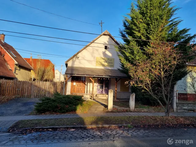 Eladó ház Piliscsaba, Bajcsy-Zsilinszky utca 29 123 nm