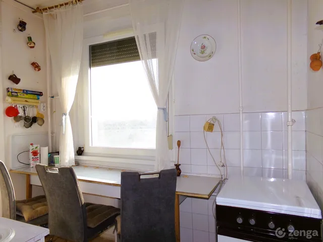 Eladó lakás Szeged, Makkosház 48 nm