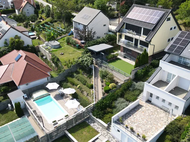 Eladó ház Badacsonytomaj, Badacsony 240 nm