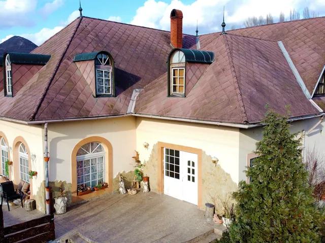 Eladó ház Badacsonytomaj 356 nm